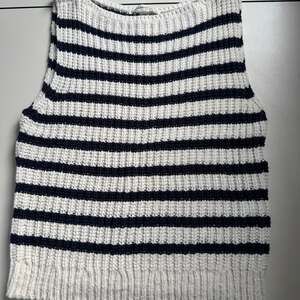 Abercrombie & Fitch Nautical Striped Sleeveless Top Small